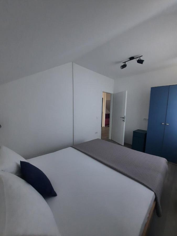 Galerija Park 2 Apartman Arandjelovac Kültér fotó